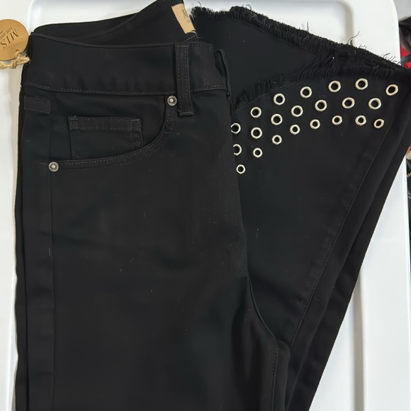 NWT MISA LOS ANGELES SUPERSTAR CROPPED FLARE GROMMET FRINGE JEANS SIZE 28 - Picture 4 of 7